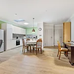 On The Upper Floor Апартаменты *