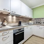 Апартаменты On The Upper Floor *