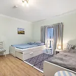 On The Upper Floor Апартаменты