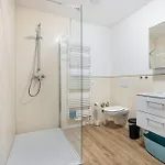 On The Upper Floor Апартаменты *