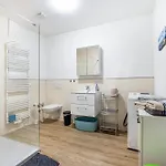 On The Upper Floor Апартаменты *